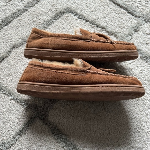 Lamo DOUBLEFACE SHEEPSKIN MOCCASIN slipper tan brown fleece lined  11 - Picture 8 of 12